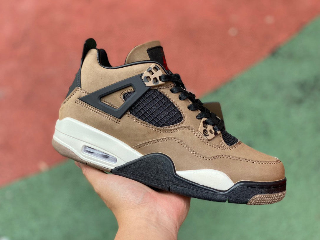 Air Jordan4 x TravisScott