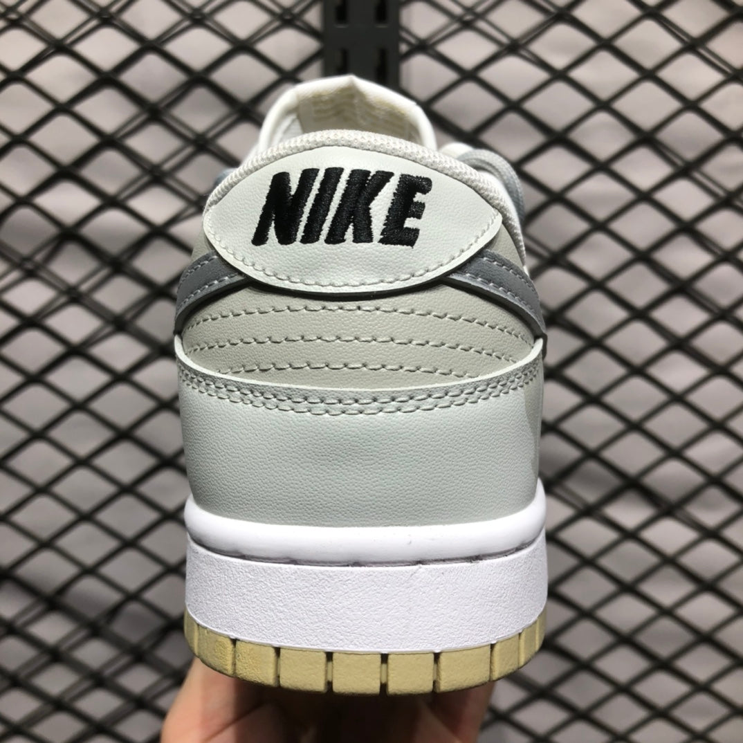 Nike Dunk Low panda prank